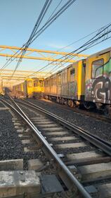 Napoli, scontro tra due treni nella metropolitana 4