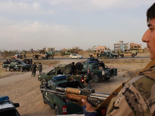 Le forze della Nato verso Kunduz. "Respinto un assalto all'aeroporto"
