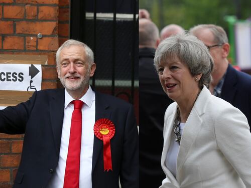 Gran Bretagna al voto: Theresa May resta senza maggioranza