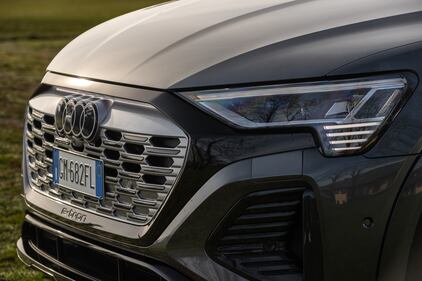 Audi Q8 e-tron sbarca in Italia: guarda le foto 7