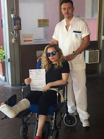 Lisa Fusco cade ancora. frattura al piede 2