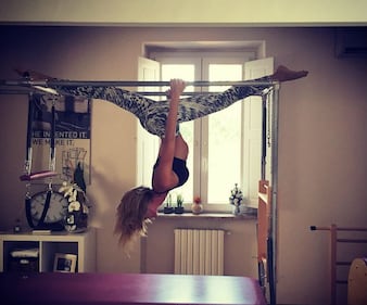 Elena Santarelli e Instagram, tra mare, lavoro e famiglia 9
