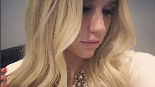 Kesha: "Hanno tentato di farmi ritirare la denuncia per stupro"