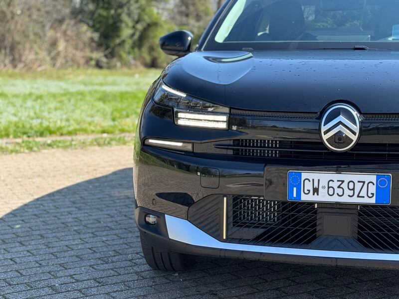 Citroen C4 X 2025: guarda la gallery del crossover coupè, anche ibrido 6