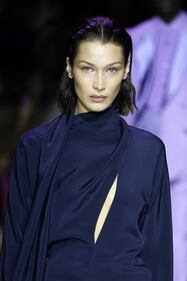 Bella Hadid sexy a Parigi 4