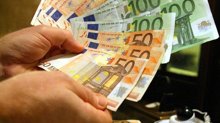 L'allarme di Bankitalia: "Debito pubblico record ad aprile di 10 miliardi"
