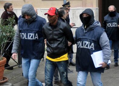 Mafia nigeriana, svelati i segreti della rete criminale "Eiye", tra droga e prostituzione 2