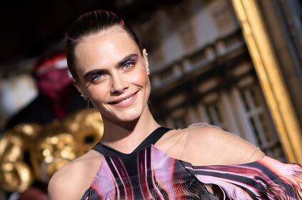 Cara Delevingne alla premiere di "Carnival Row" 8