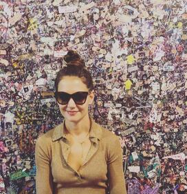 Katie Holmes, le foto dell'attrice 1