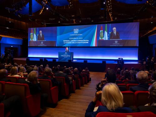 La manovra di Confindustria: "Cuneo sì, salario minimo no"