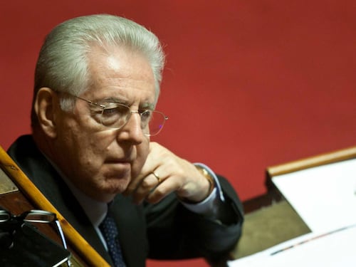 Monti: "Molti mi chiedono di tornare in politica"