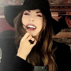 Alba Parietti seducente su Instagram 7