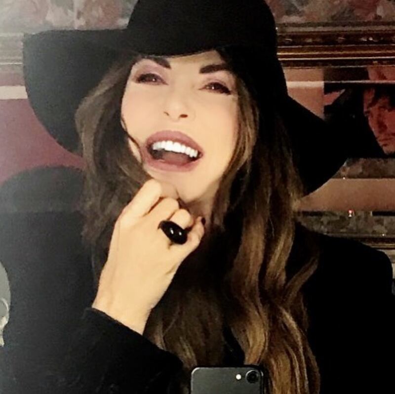 Alba Parietti seducente su Instagram 7