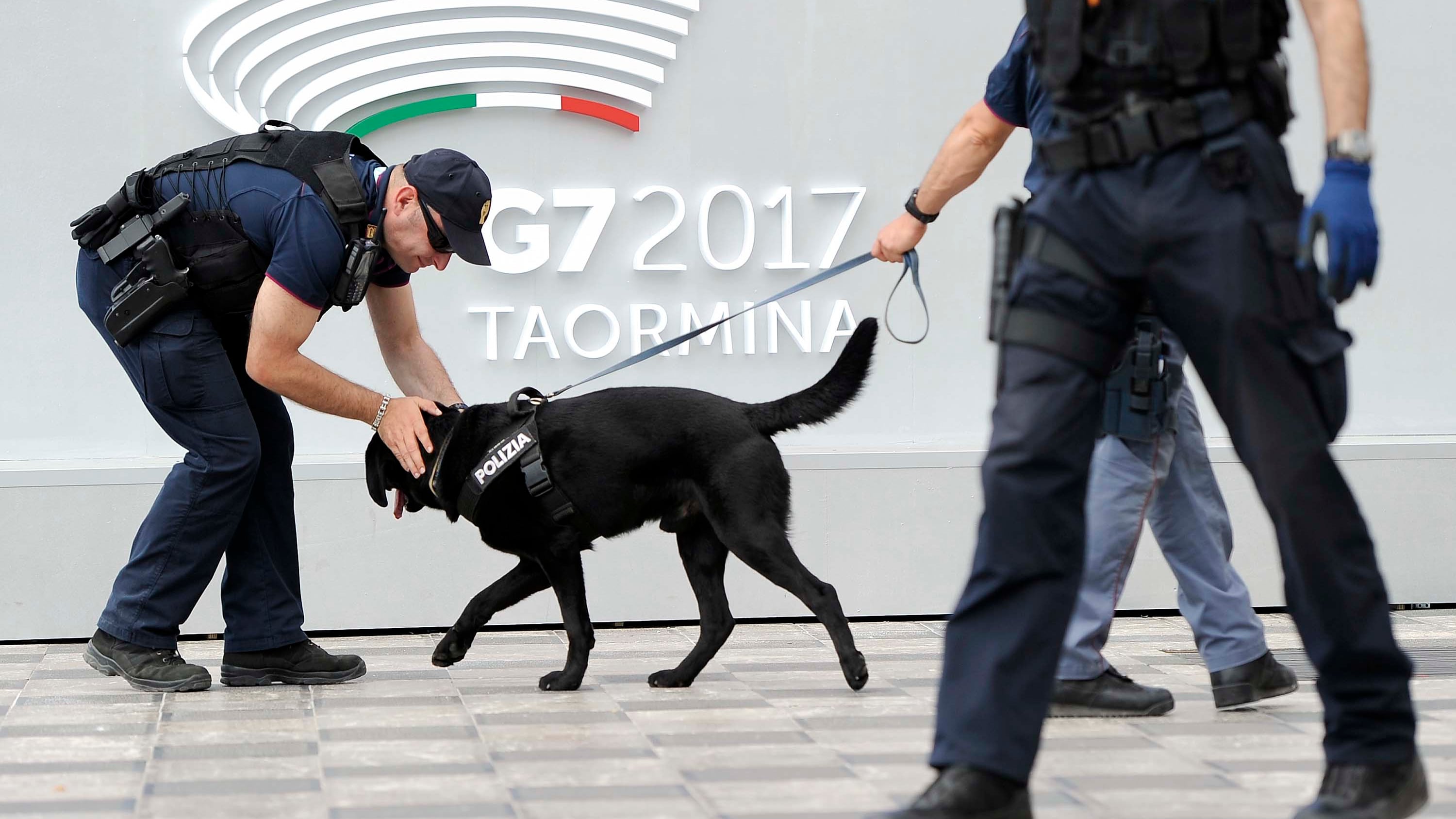 Allerta attacchi prima del voto. Da blindare 1.700 eventi estivi