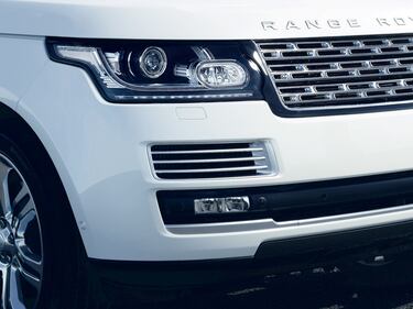 Range Rover LWB e Autobiography Black 11