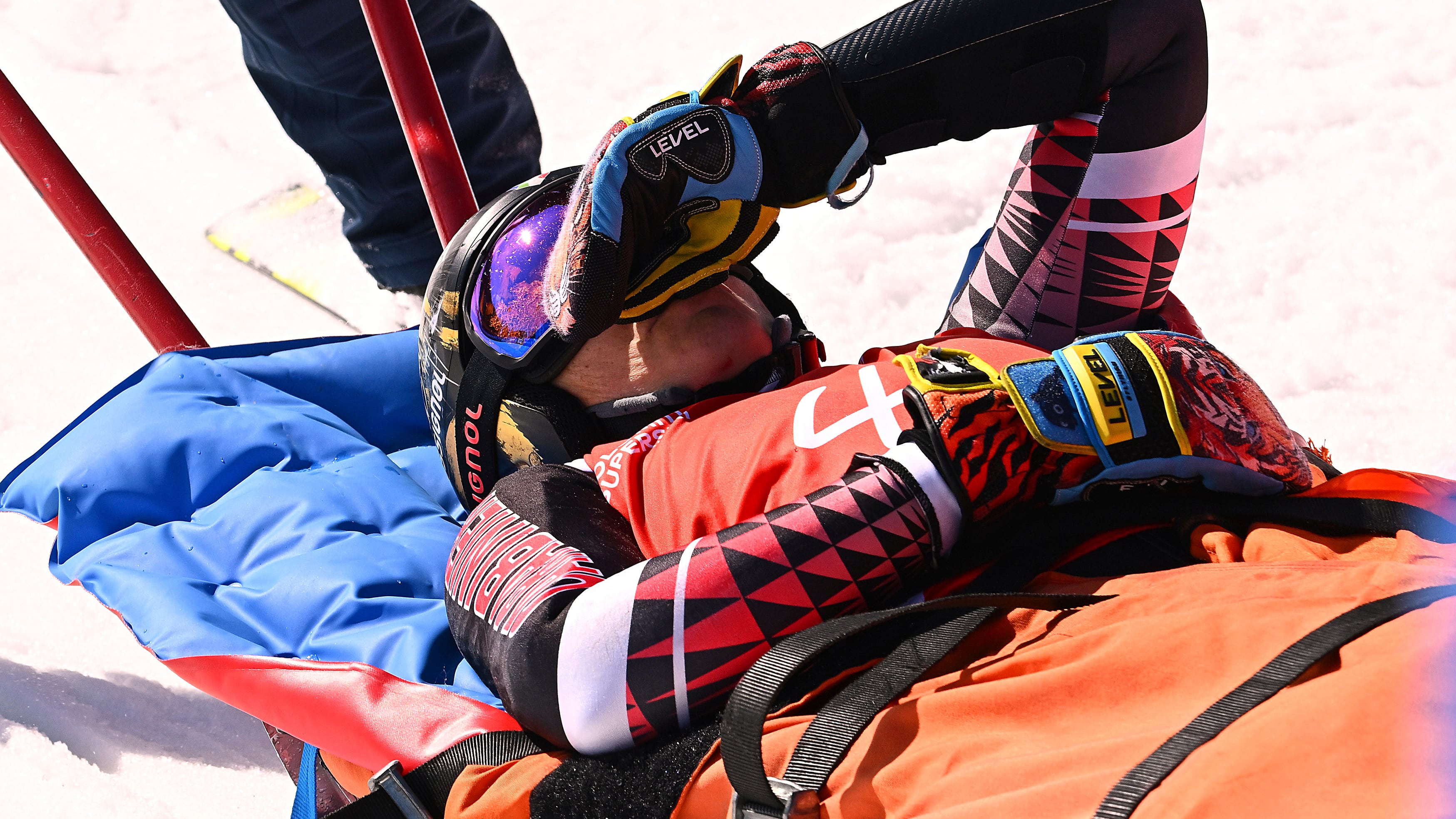 Brignone si frattura tibia e perone: operazione riuscita, i tempi di recupero
