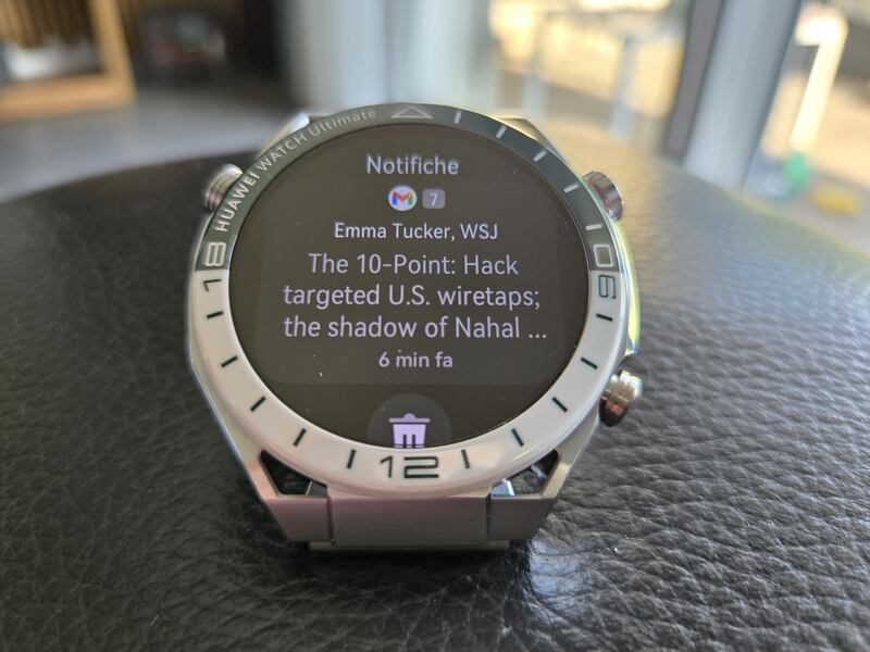 Huawei Watch Ultimate Green Edition: guarda tutte le foto 4
