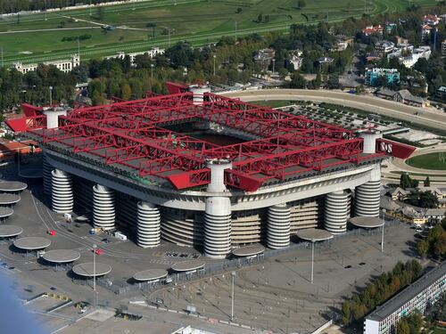 Il comitato "Sì Meazza" mette all'angolo Sala