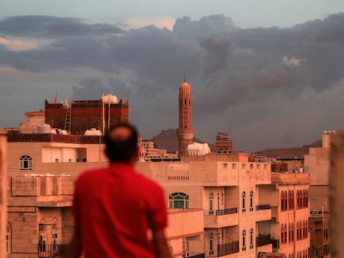 Houthi scatenati contro i sauditi. Bin Salman chiude all’aiuto di Israele