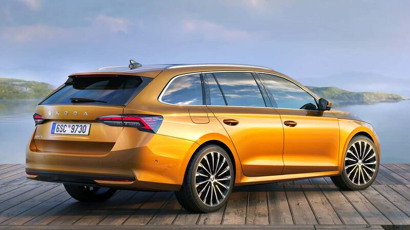 Skoda Octavia 2024, guarda tutte le foto 14