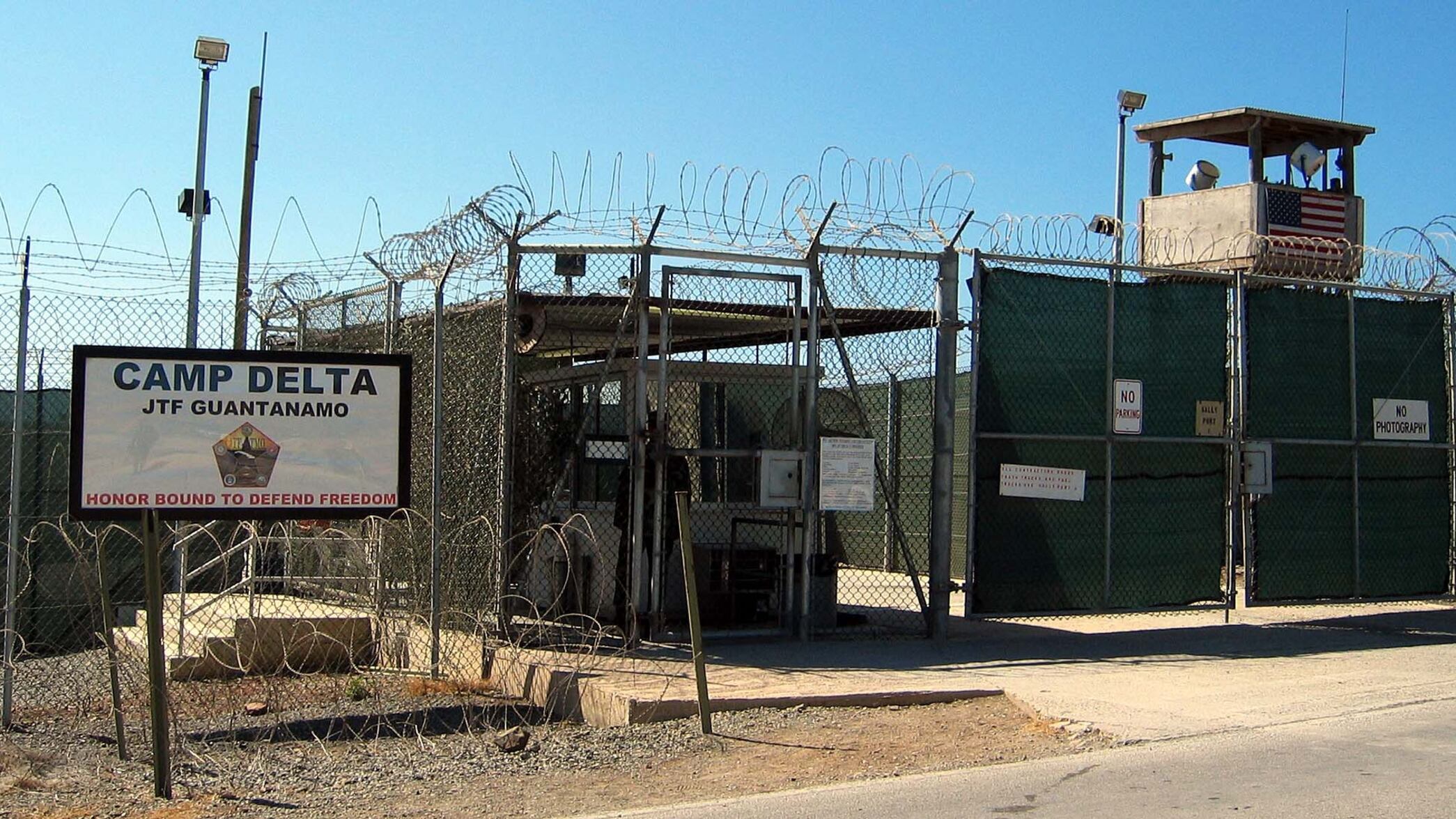 L'ex talebano di Guantanamo che ha dichiarato guerra al Califfo