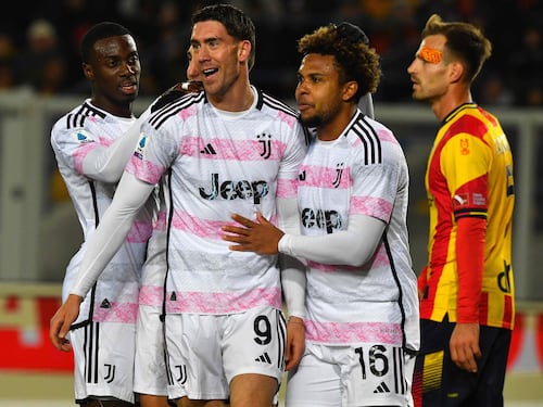 La Juve di Vlahovic sorpassa
