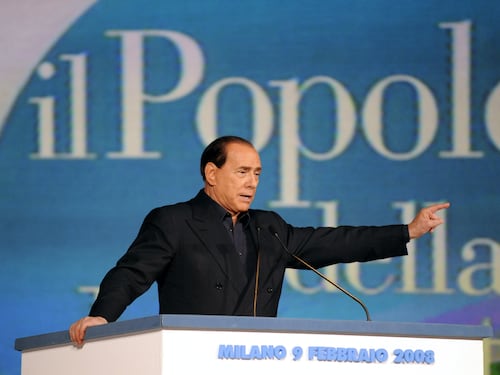 Confronto tv, il Cav: "Datemi Bersani". Ma il Pd ha paura e prende tempo