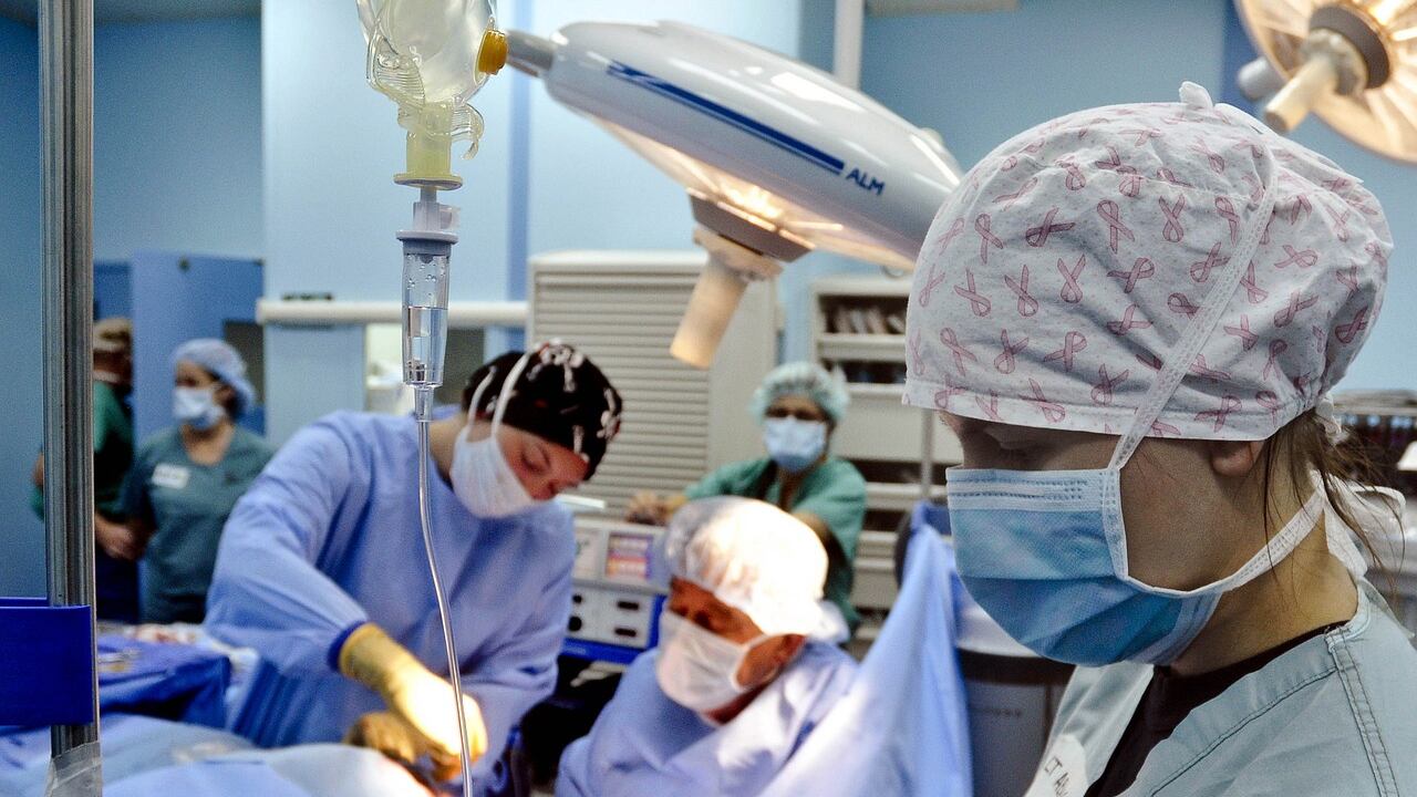 Rimosso un sarcoma da 15 chili. Il tumore record ad Aviano