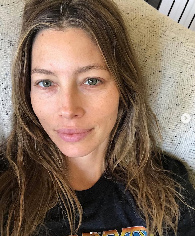 Jessica Biel su Instagram: foto 15