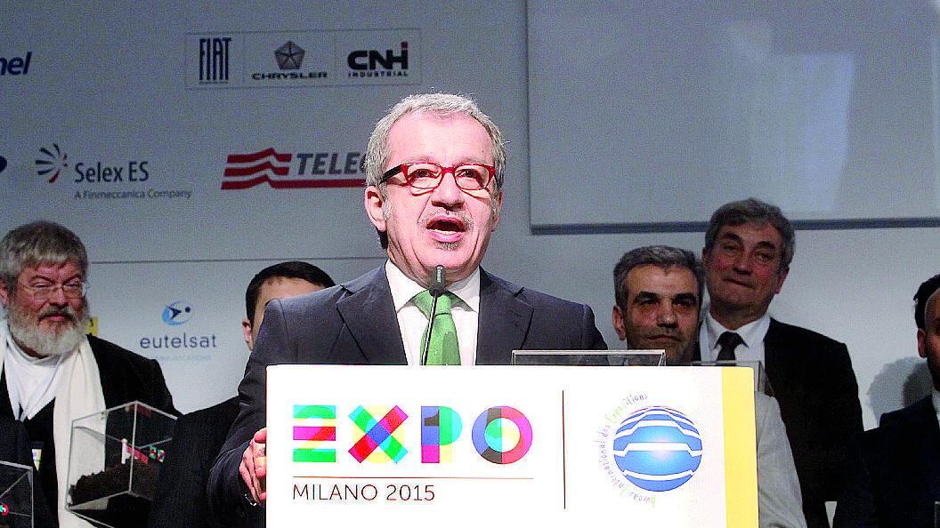 Maroni spiega la democrazia a Renzi