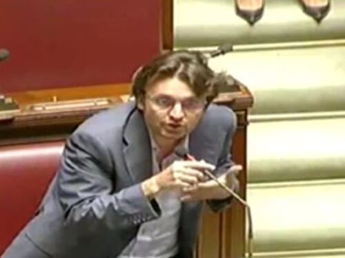 "Ma andatevene aff..." Il grillino Dall'Osso sbotta alla Camera