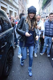 Melissa Satta, sexy e in piena forma per Tiki Taka 17