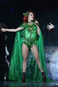 Rita Ora super sexy per Halloween 23