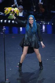 Sanremo 2019, minigonna inguinale per Loredana Bertè 2