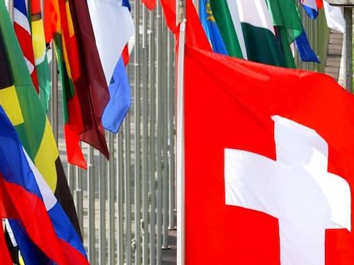 Svizzera: referendum su famiglia tradizionale, espulsione stranieri, cibo e San Gottardo