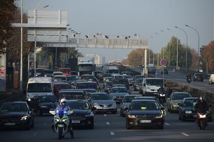 Francia, la protesta dei gilet gialli 5