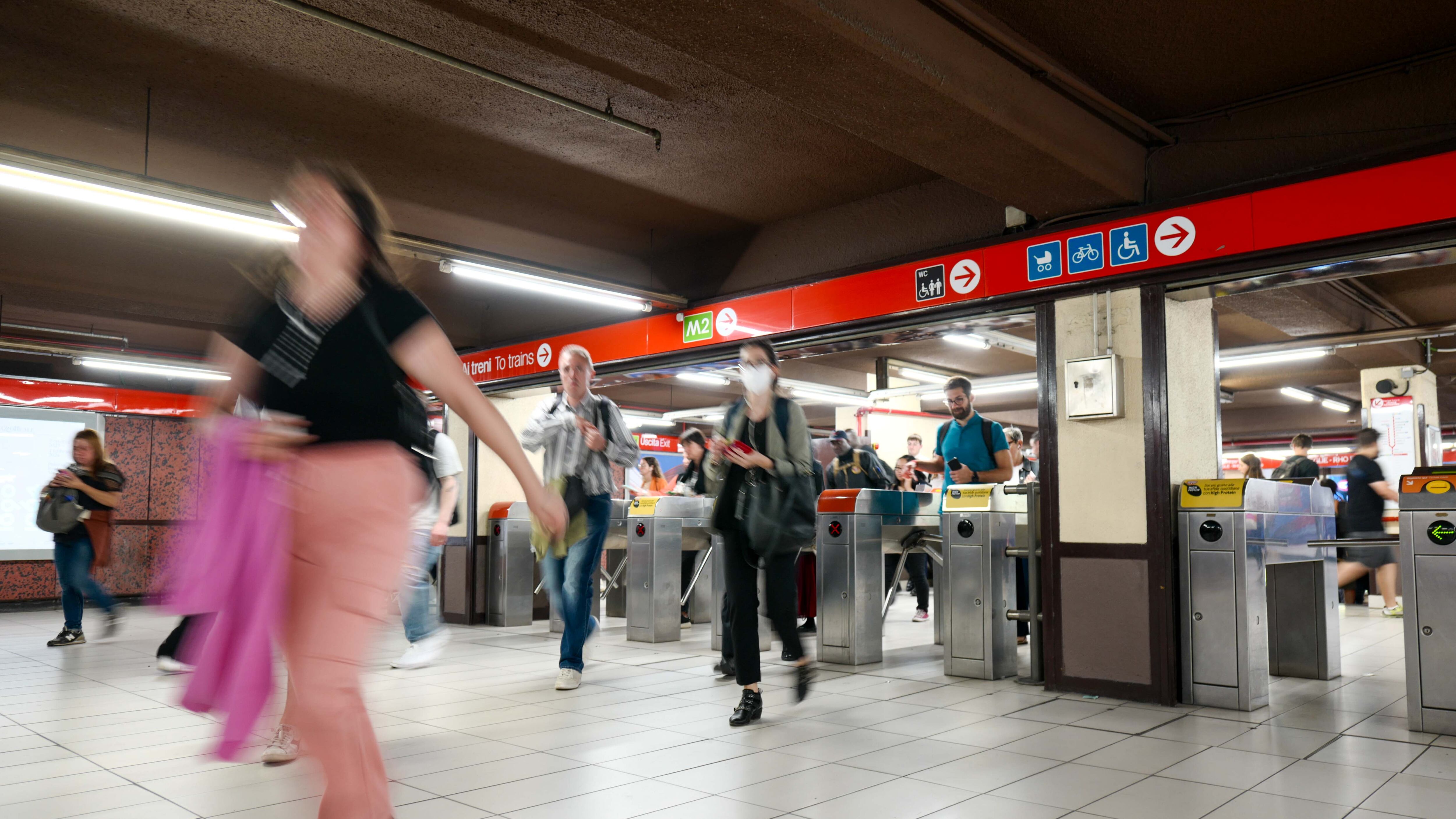 "Messo alla gogna solo per aver difeso le ragazze in metro"