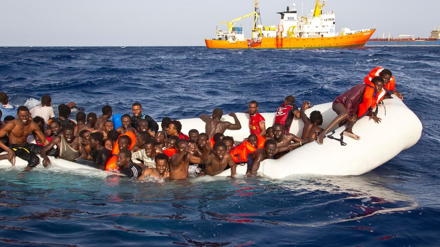 Non bastano i "nostri" migranti prendiamo pure quelli di Creta