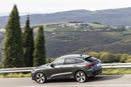 Audi Q5 e-hybrid: guarda la gallery 14