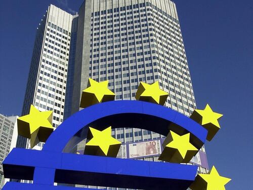 "I funzionari della Bce incontrano banchieri privati prima di prendere decisioni chiave"
