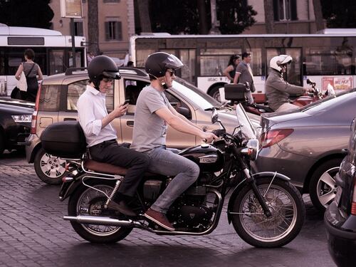 In guerra anche con le moto: il Comune presenta "Area B"