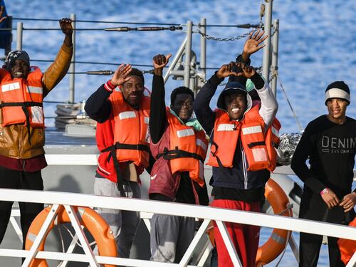 In Europa aumentano gli arrivi, ma i migranti ora scelgono la Spagna