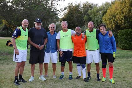 Sinisa Mihajlovic torna in campo: la 'partitella' in vacanza 1