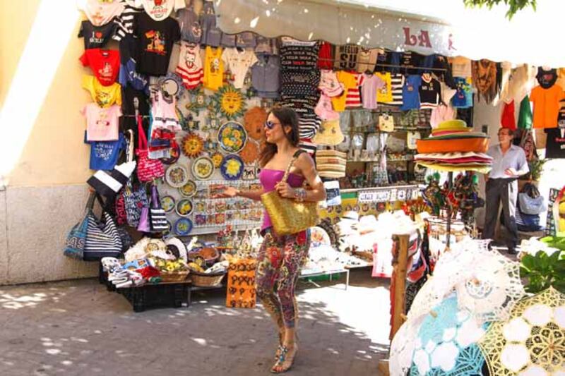 Naike Rivelli, sexy da Instagram agli happening 20