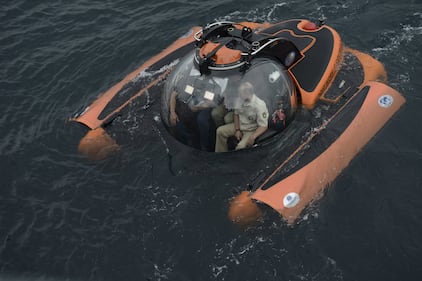 Putin, missione nel Mar Nero con mini sommergibile 3