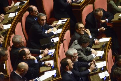 La calata dei grillini sul parlamento 9