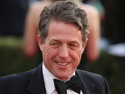 Brexit, Hugh Grant contro il premier Boris Johnson: "Sei un gioco di gomma"