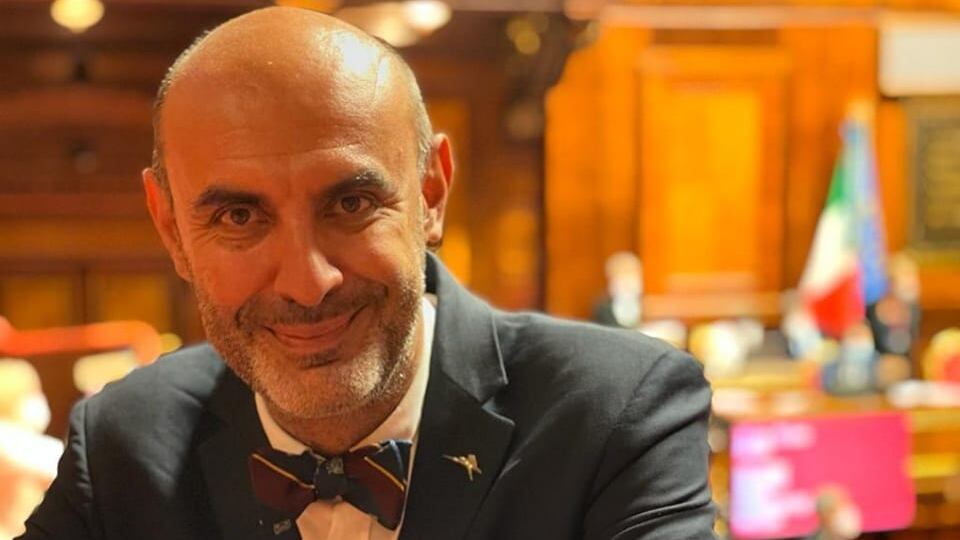 "Pillon ha il diritto di esprimere le proprie opinioni". E il festival "bacchetta" l'associazione Lgbt