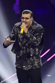 Sanremo 2024: ecco il look della finalissima del Festival di Geolier 5