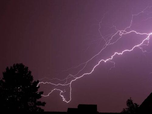 Salerno, due vittime della tempesta di fulmini abbattuta sul Cilento